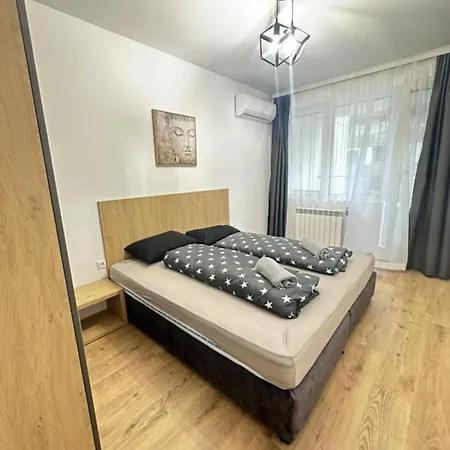 Apartment Fashion & Private Parking Sofia